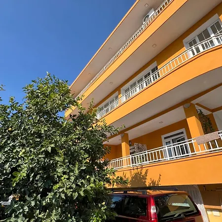 Mimi'S Apartments Vlorë Exterior foto
